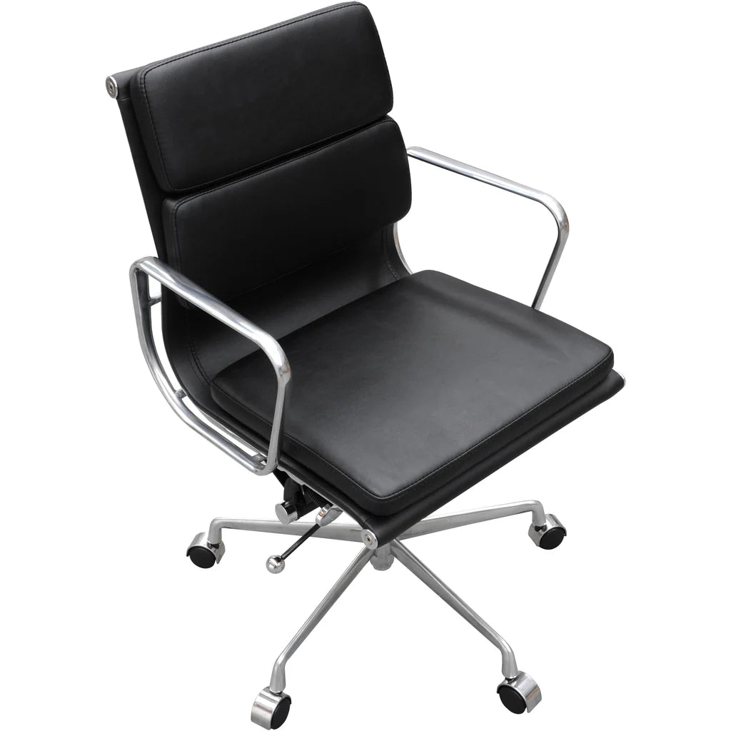 Manta MB Leather Boardroom Chair