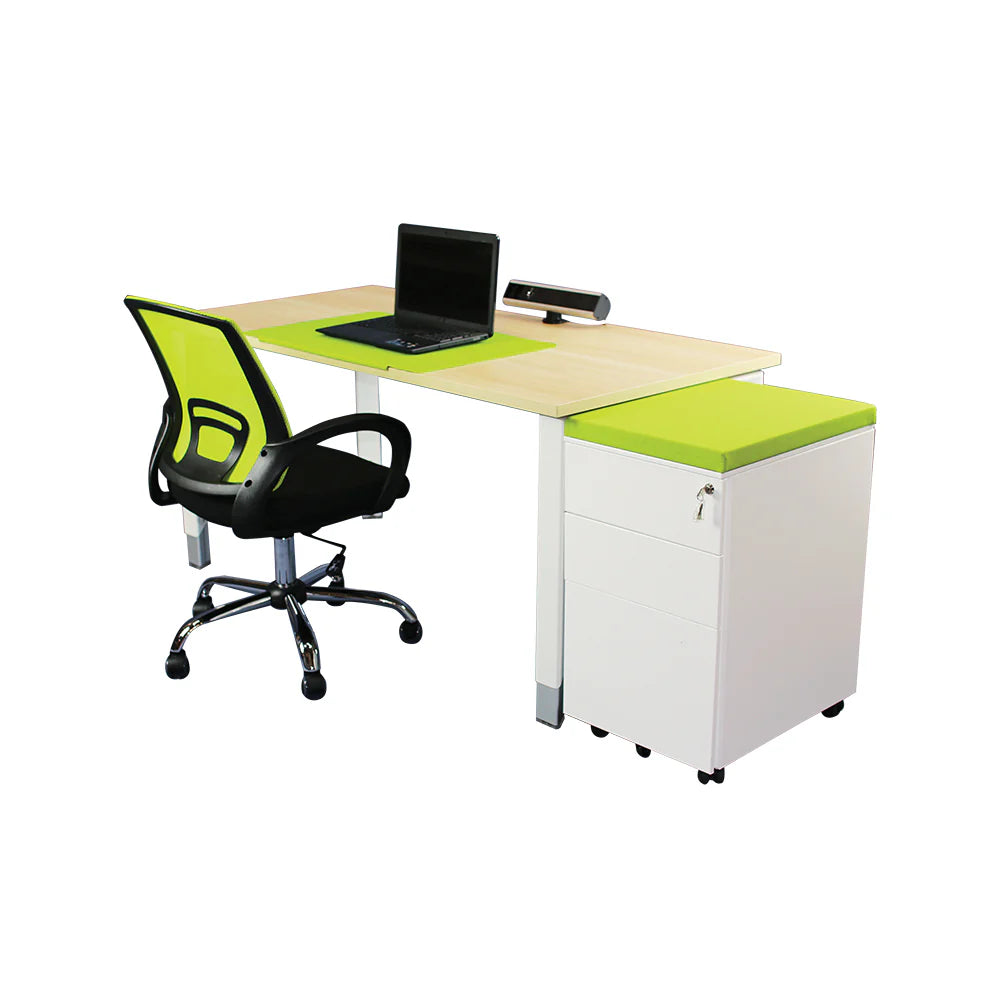 Oblique Single Desk Soft Maple (Height Adjustable)